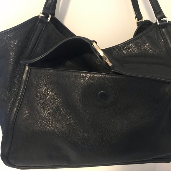 Tory Burch Large Black Handbag with front pocket - Picture 4 of 8